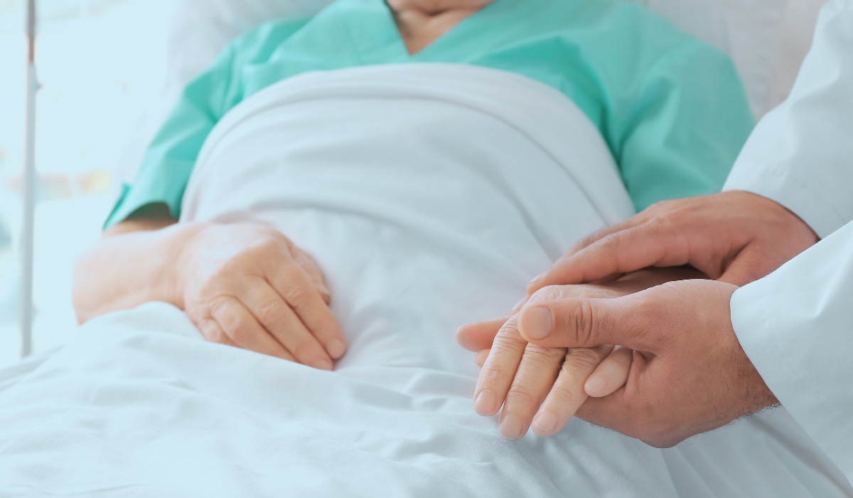 Advocating for Elderly Parents During Hospital Stays | Caregiver Bliss